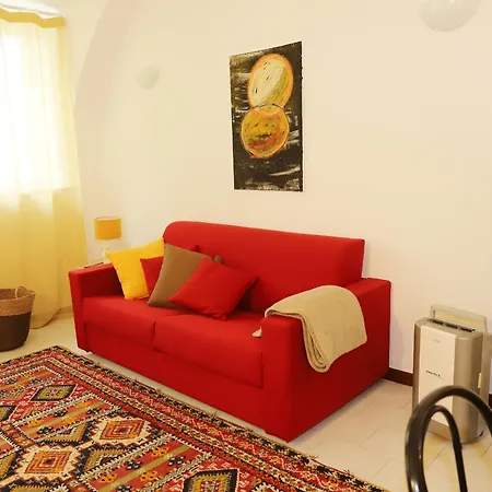 Apartment Dimora Eirek *
